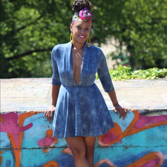 4/$24 The Sound of Love Dress - Picture 2 of 4